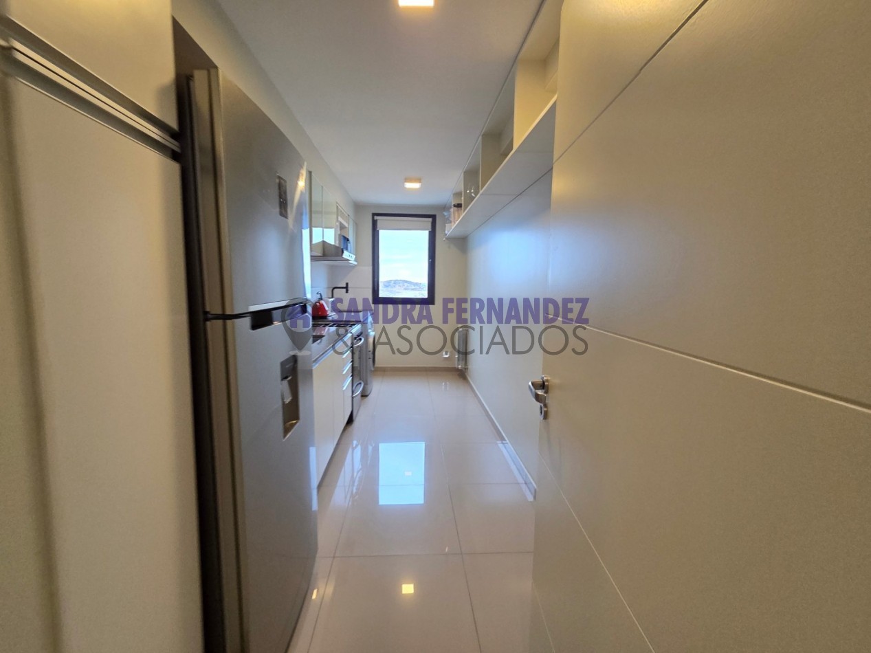 Neuquen Alquiler Departamento Nivel Gerencial amoblado equipado 2 dormitorios (suite). Cochera