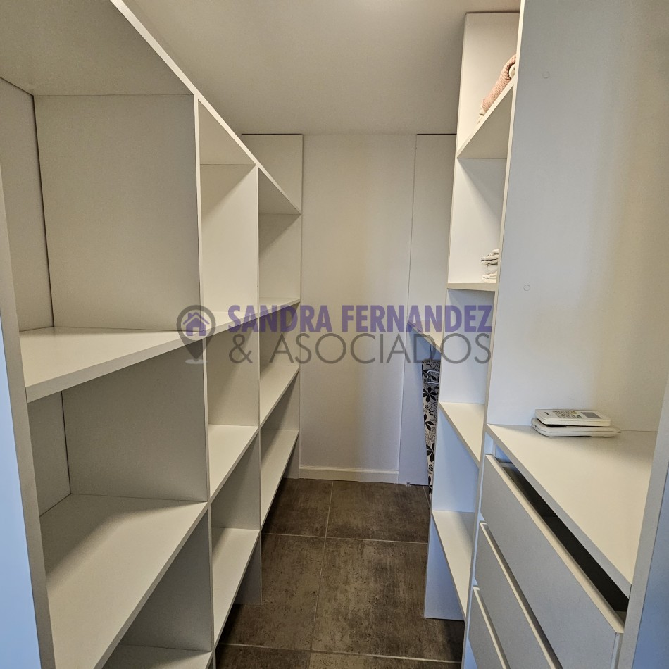 Neuquen, Alquiler. 1 dormitorio. Amoblado Equipado Zona Legislatura Edifico Dos Rios