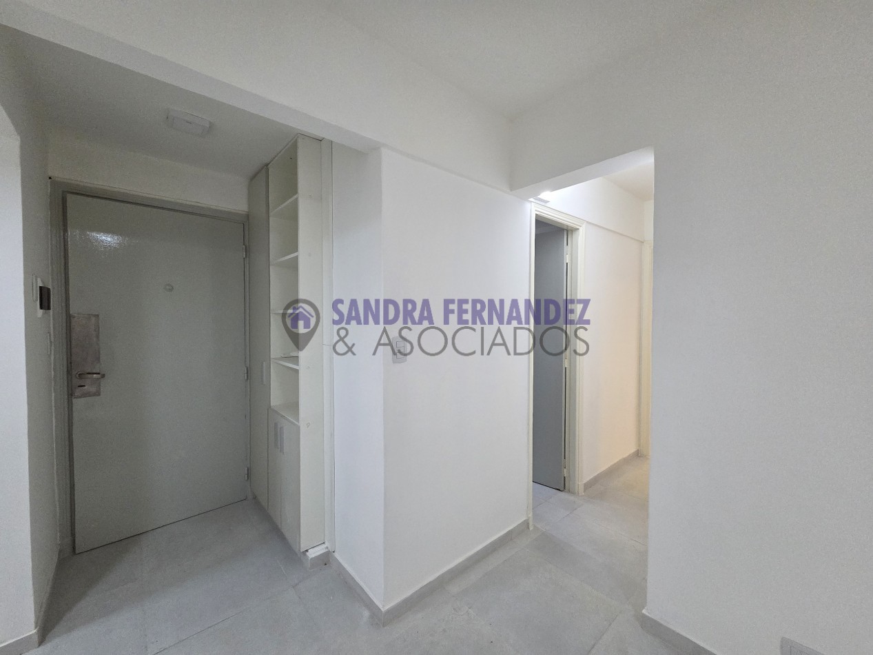 CABA MONSERRAT Alquiler Departamento 2 dormitorios remodelado a estrenar sin cochera