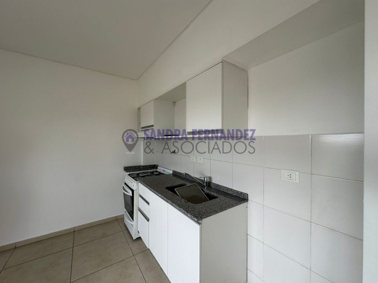Rio Negro. Cipolletti. Venta. Departamento nuevo 1 dormitorio. Cochera 