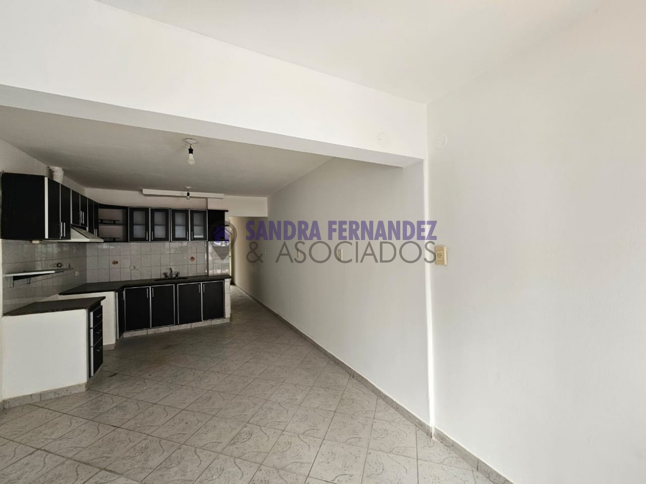 Rio Negro Cipolletti VENTA Duplex 3 dormitorios Barrio Villarino (1200 Viciendas)