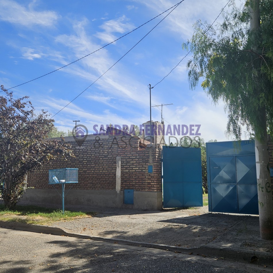Rio Negro Cipolletti Casa 1 dormitorio zona UFLO / CLUB CIPOLLETTI / 