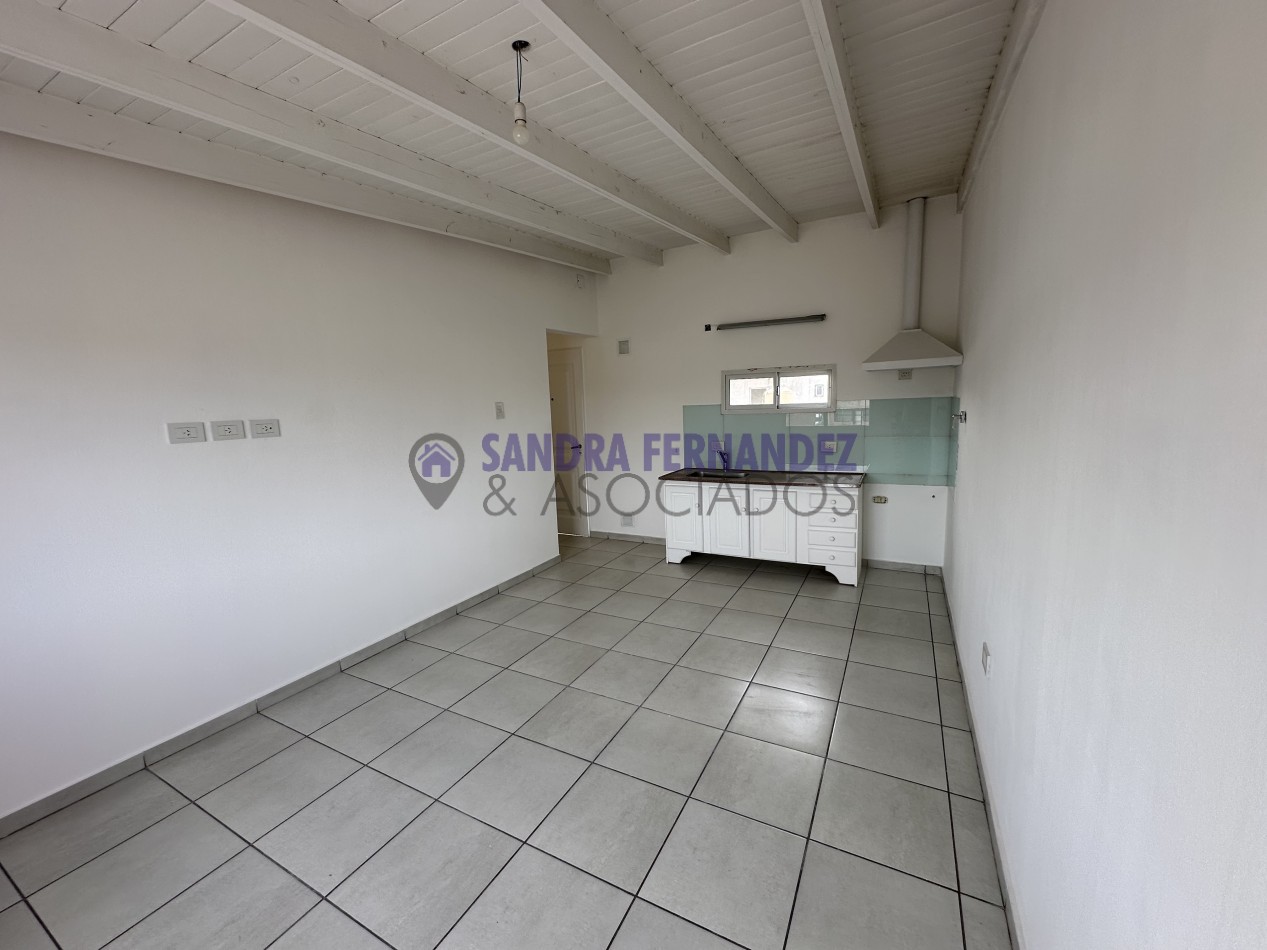 Rio Negro Cipolletti Alquiler Departamento 2 dormitorios B° Juventud y Desarrollo 