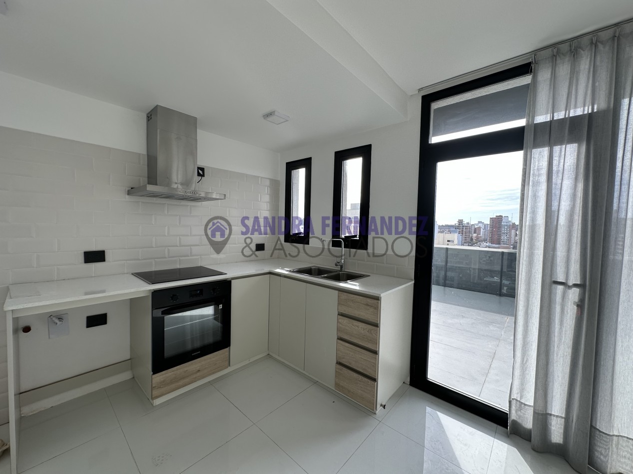 Neuquen Alquiler Departamento 1 dormitorio con terraza. Cochera Centro ciudad de Neuquen