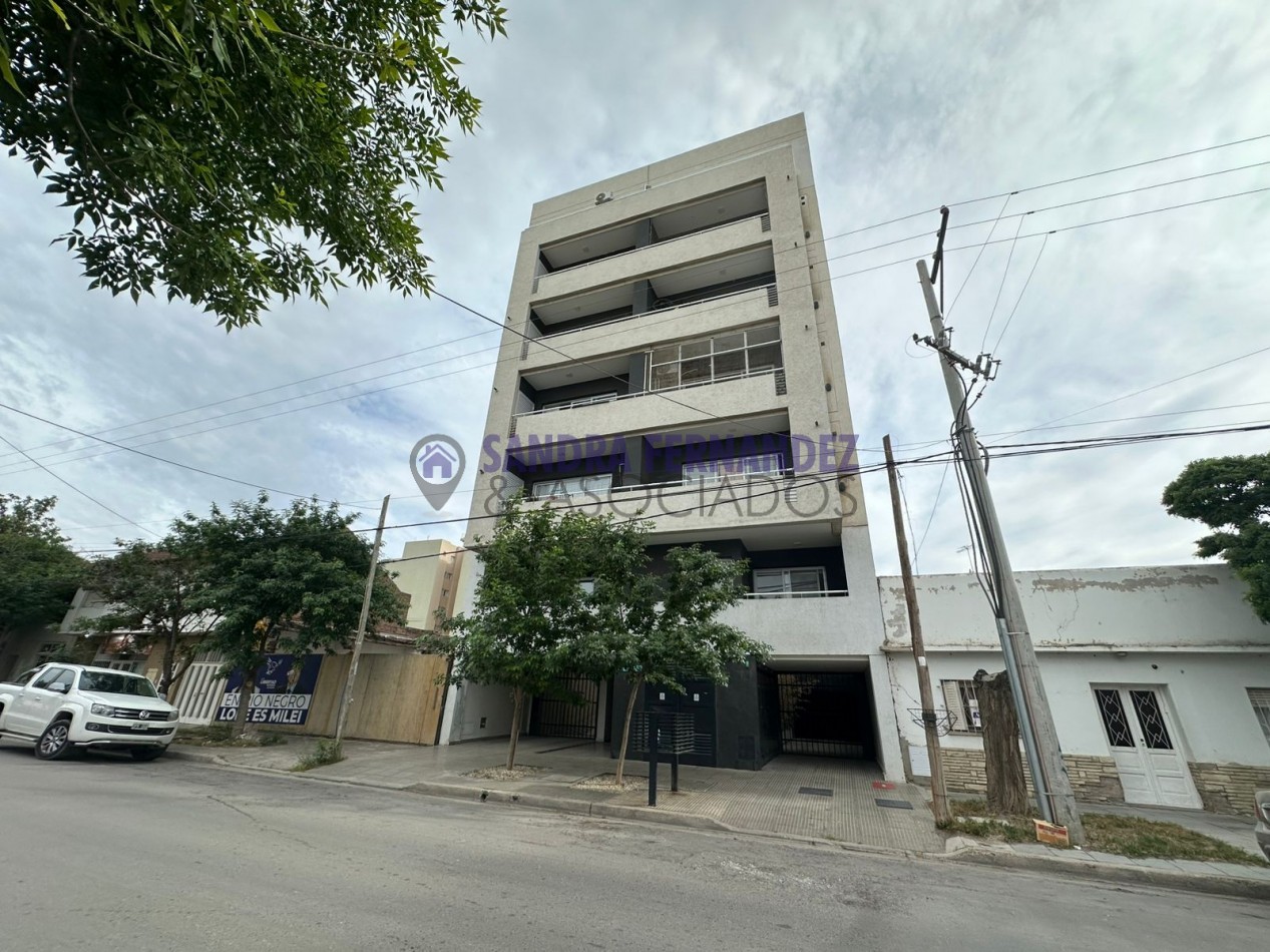 Rio Negro. Cipolletti. Venta. Departamento nuevo 1 dormitorio. Cochera 