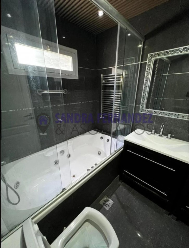 Rio Negro Cipolletti Barrio Flamingo Casa niel gerencial 