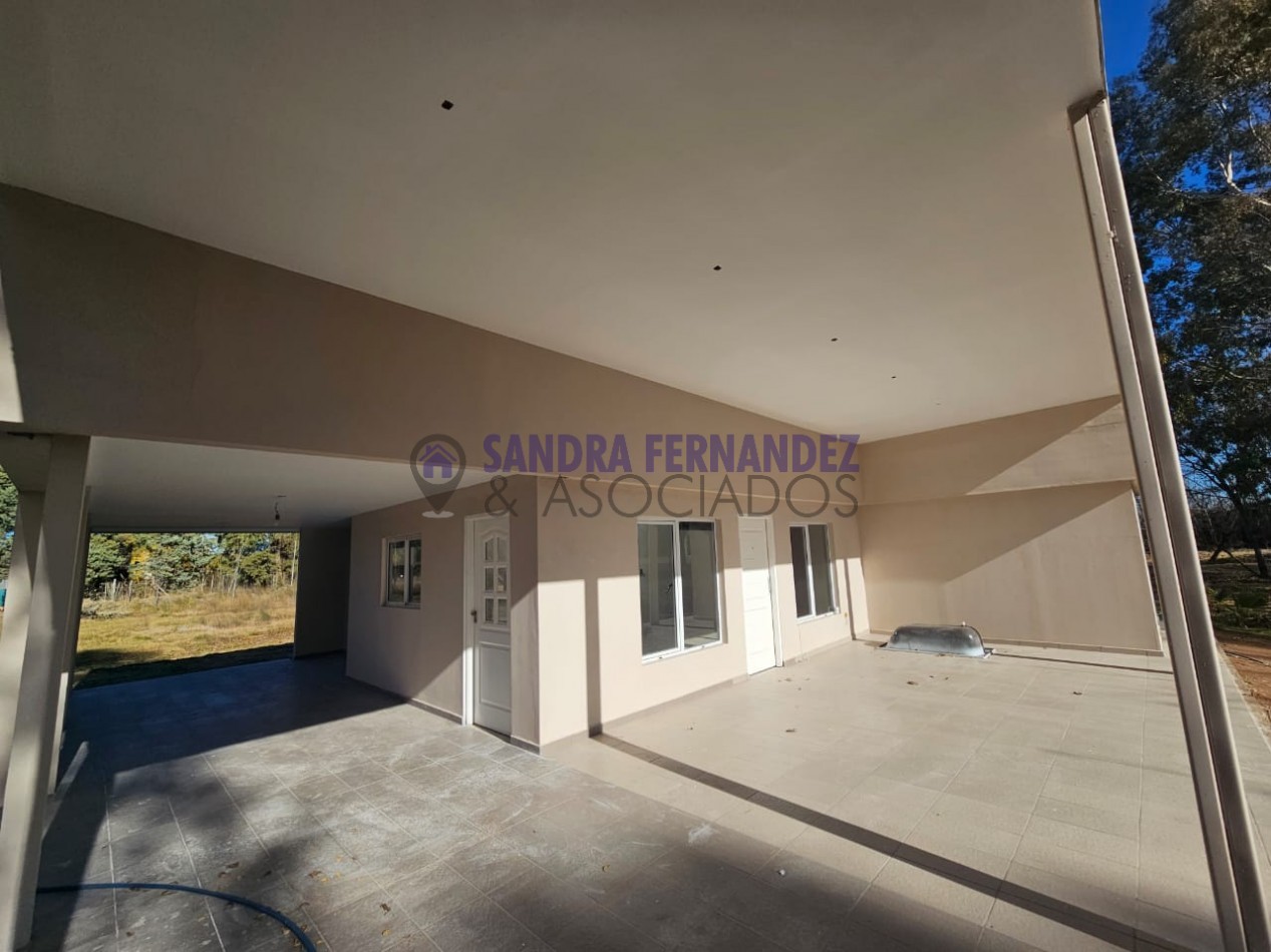 Neuquen. Alquiler Casa 2 dormitorios en Predio