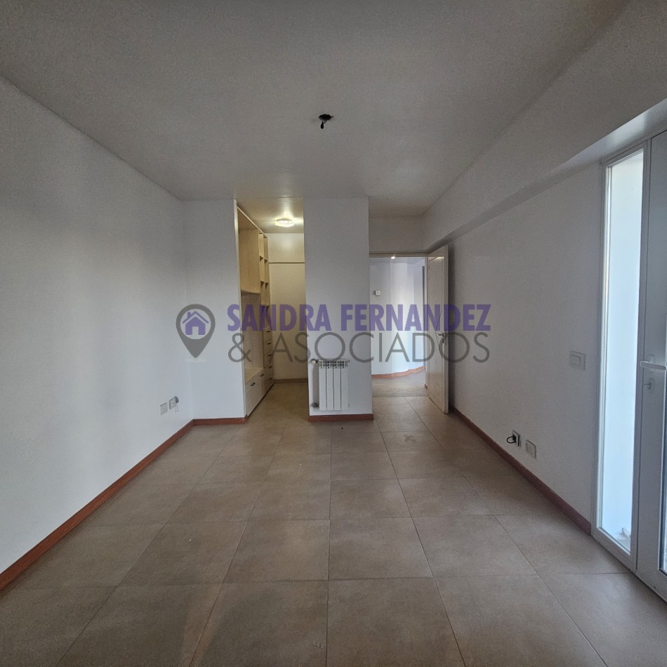 Neuquen Alquiler Departamento semipiso 2 dorm B° Santa Genoveva