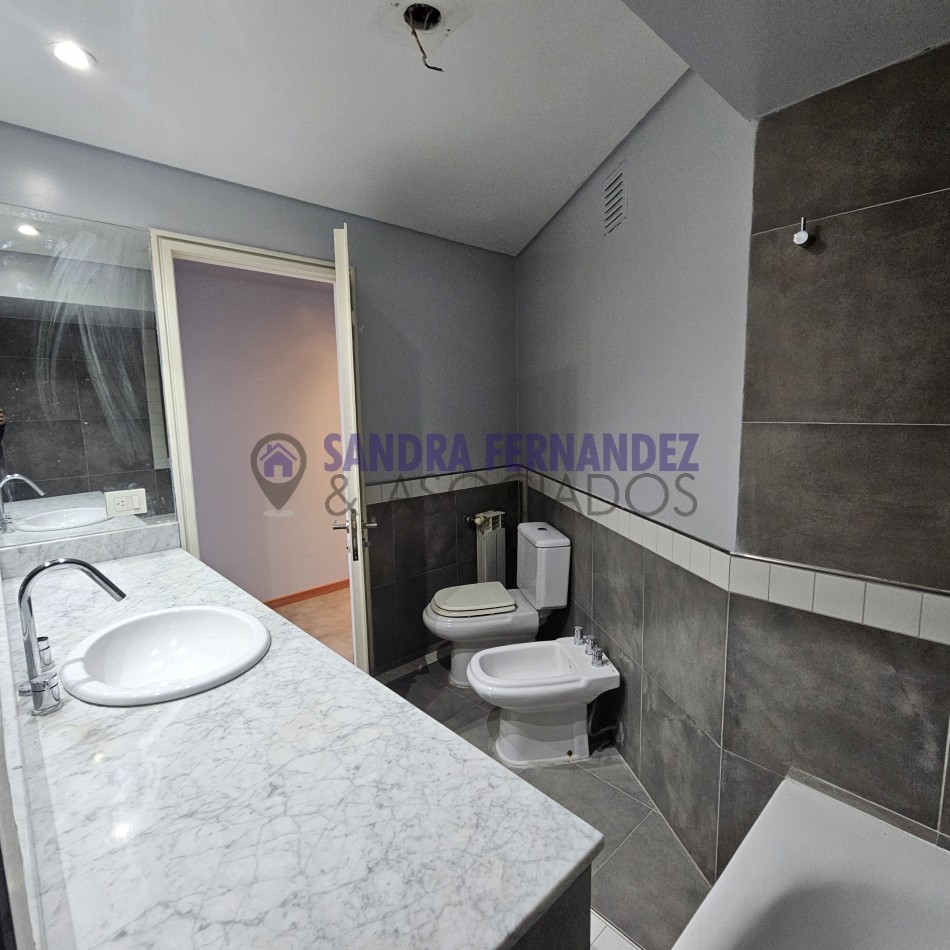 Neuquen Alquiler Departamento semipiso 2 dorm B° Santa Genoveva