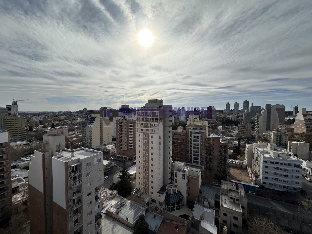 Neuquen Alquiler Departamento 1 dormitorio con terraza. Cochera Centro ciudad de Neuquen