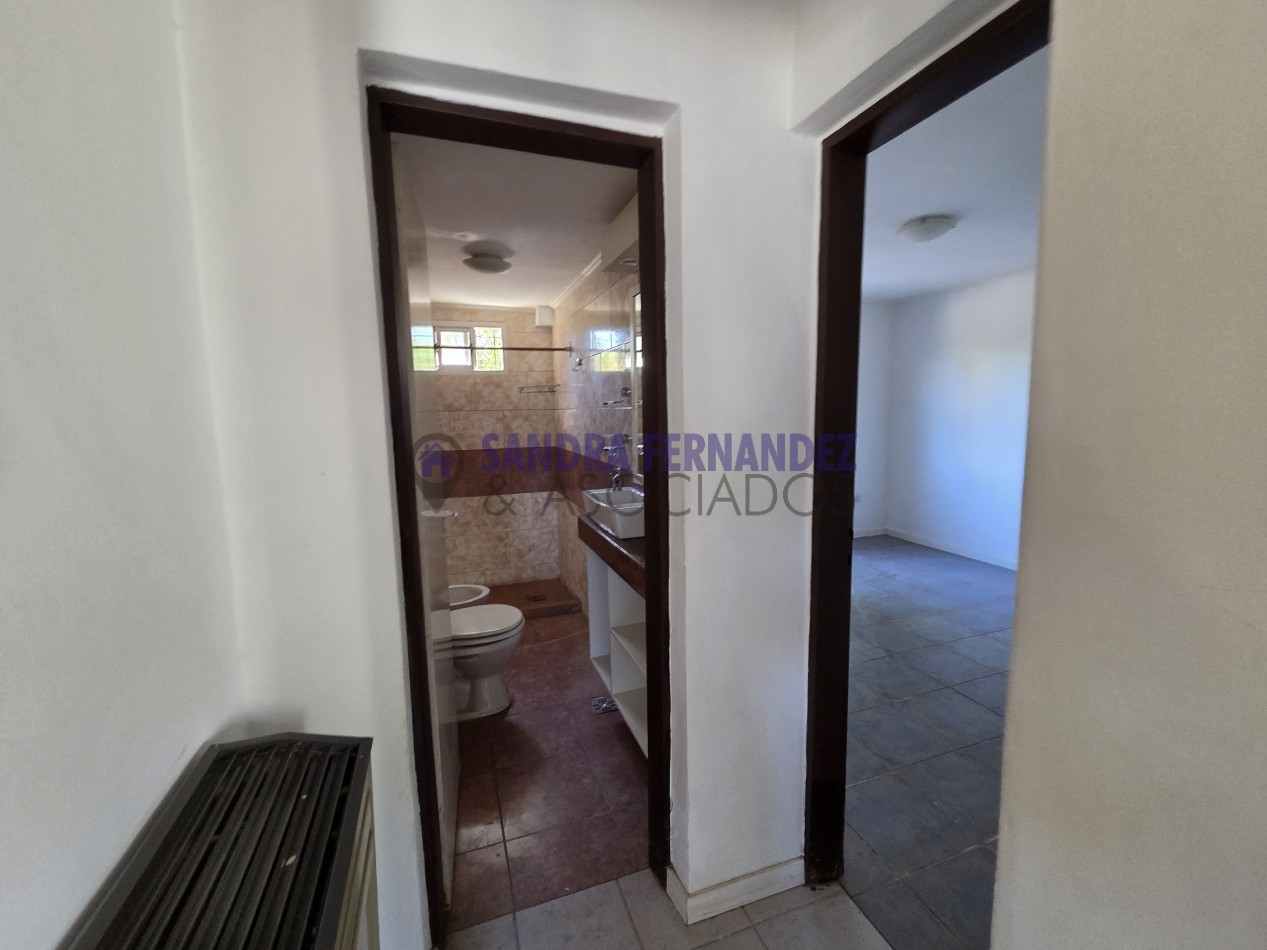Neuquen, Alquiler, Departamento 1 dormitorio, en Complejo. Barrio Villa Maria