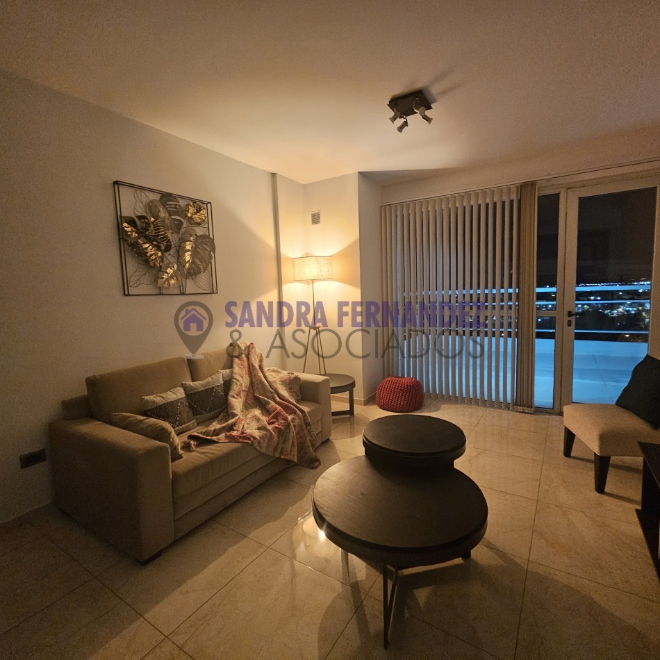 Neuquen. Venta. 1 dormitorio con cochera. Zona Policlinico de Neuquen