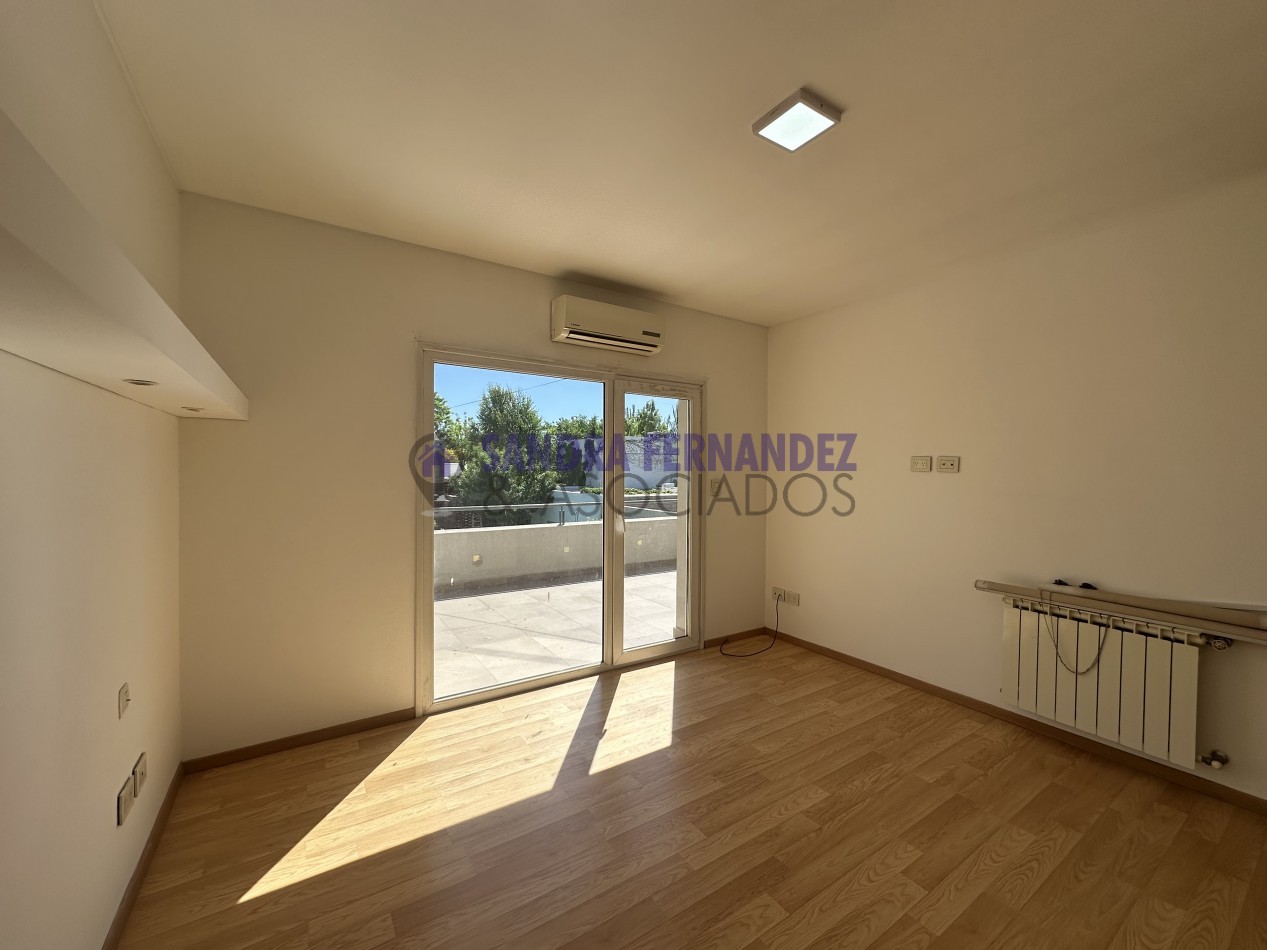 Rio Negro Cipolletti Casa 4 dormitorios Barrio Manzanar 7