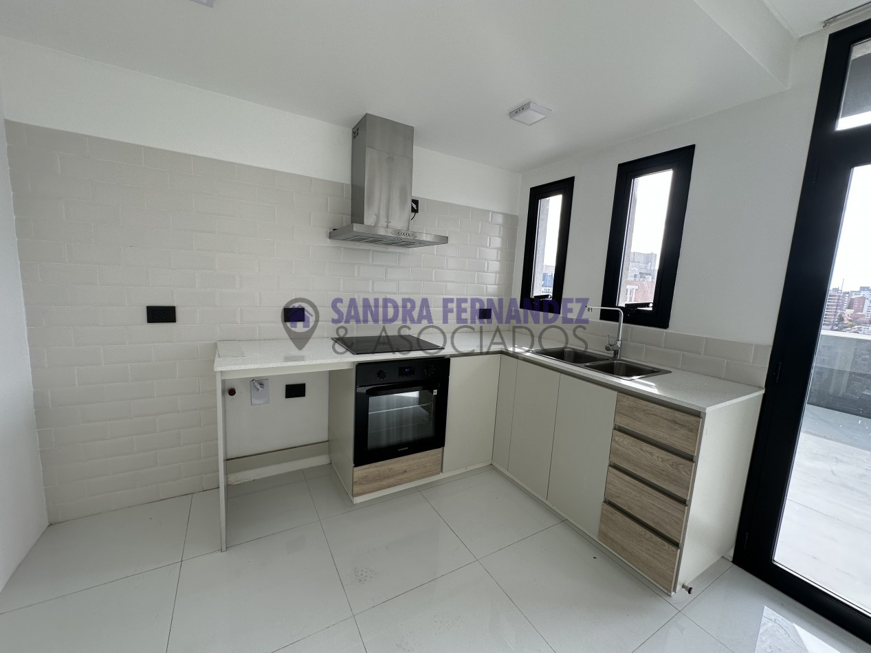 Neuquen Alquiler Departamento 1 dormitorio con terraza. Cochera Centro ciudad de Neuquen