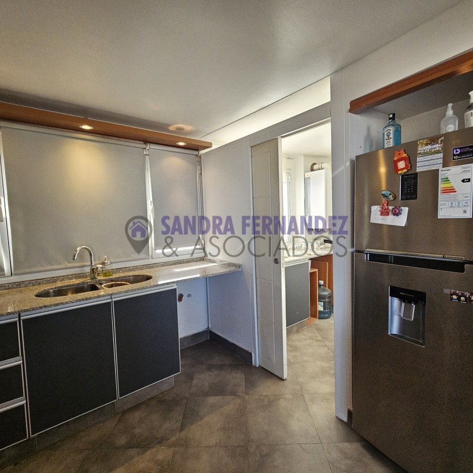 Neuquen. Alquiler. Semipiso. Santa Genoveva, Torre Dali. 2 dormitorios en suite con parrilla y terraza