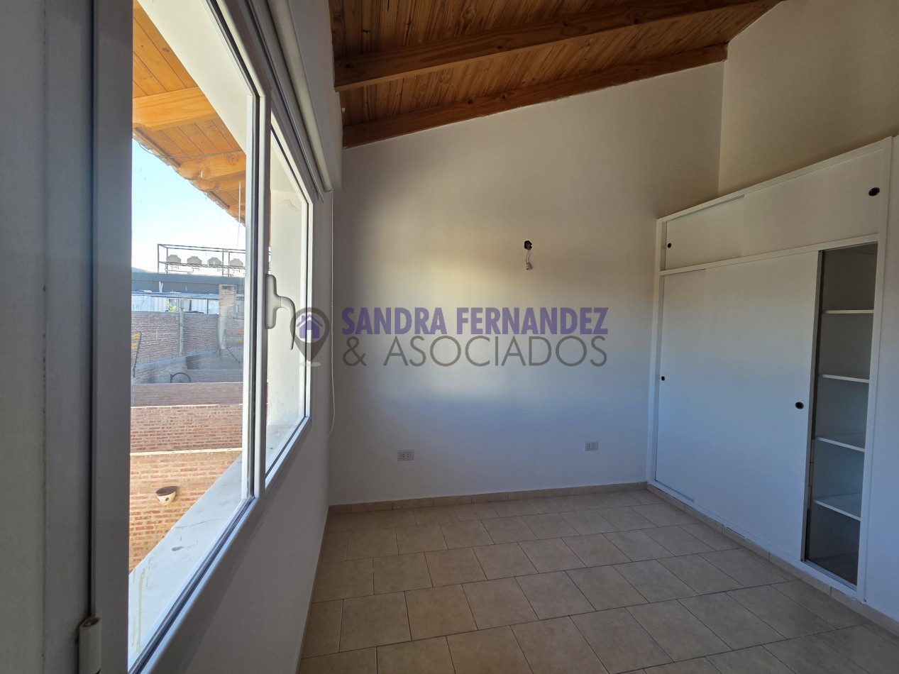Neuquen. Alquiler. Duplex 2 dormitorios Barrio Huilliches