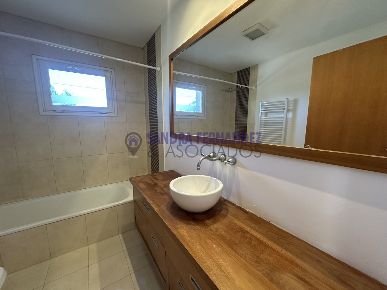 Rio Negro Cipolletti Casa 4 dormitorios Barrio Manzanar 7