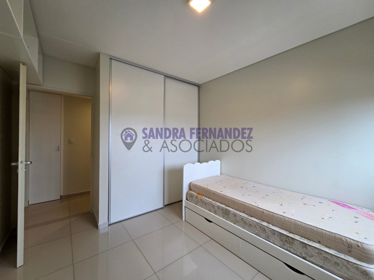 Neuquen Alquiler Departamento Nivel Gerencial amoblado equipado 2 dormitorios (suite). Cochera