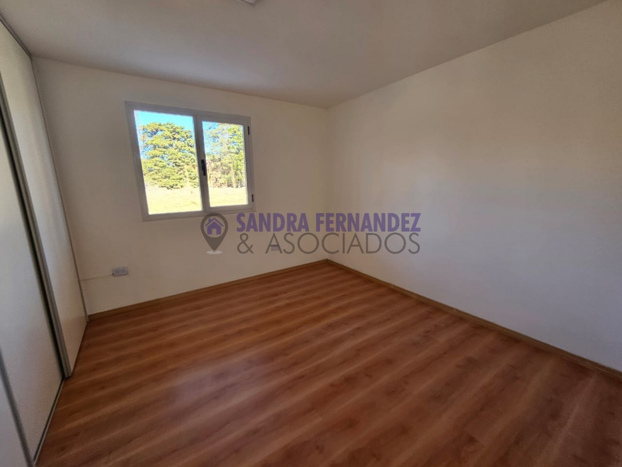 Neuquen. Alquiler Casa 2 dormitorios en Predio