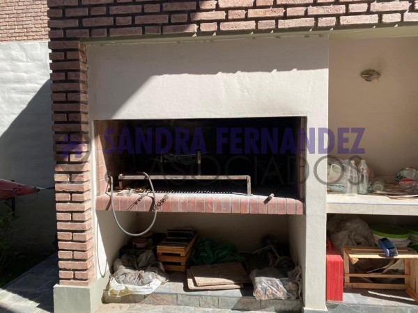 Rio Negro. Cipolletti. Venta. Casa en planta baja 3 dormitorios (suite) 