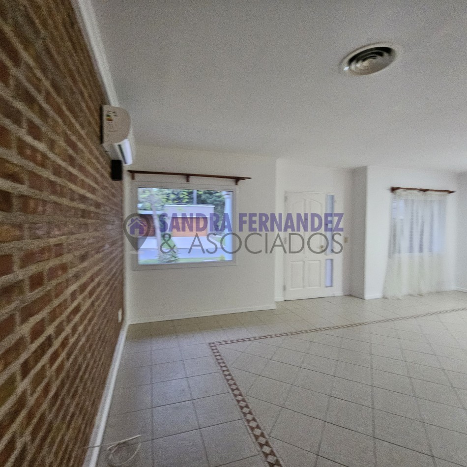 Neuquen. Venta Casa 2 dormitorios (suite) en una sola planta. Barrio Rincon Club de Campo