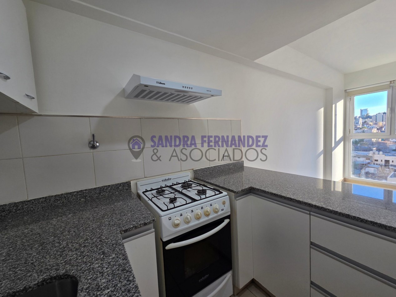Neuquen Alquiler Departamento 1 dormitorio Cochera cubierta Zona Traumatologia del Comahue