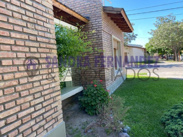 Rio Negro. Cipolletti. Venta. Casa en planta baja 3 dormitorios (suite) 