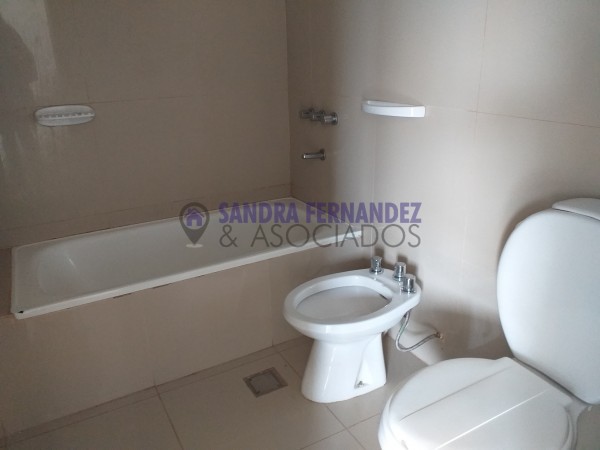 Neuquen, Alquiler, Semipiso 2 dormitorios en suite, Barrio Santa Genoveva