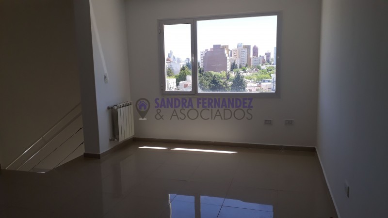 Neuquen, Alquiler, Semipiso 2 dormitorios en suite, Barrio Santa Genoveva