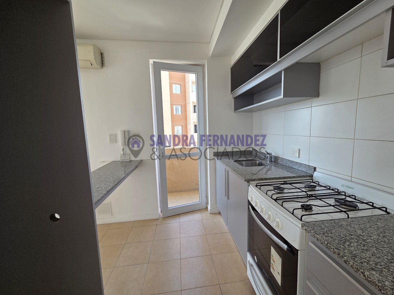 Rio Negro Alquiler Departamento 1 dormitorio con cochera Complejo Jardines de Esmeralda