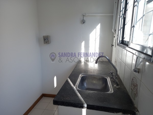 Neuquen. Alquiler. Duplex 1 dormitorio Barrio Cumelen