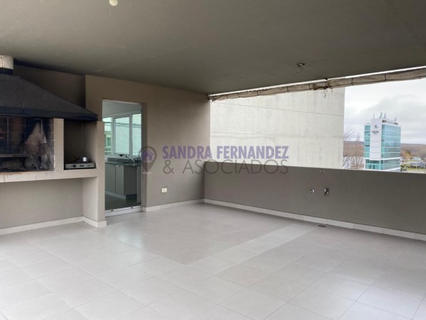 Neuquen Venta Departamento Semi piso. Paseo de la Costa. Ribera Urbana. Penthouse 3 dormitorios suite 2 cocheras