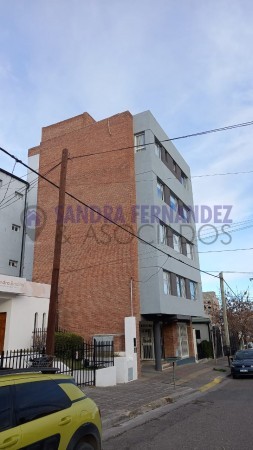 Neuquen. Alquiler. Departamento 1 dormitorio Zona Alto Hiper La Anónima