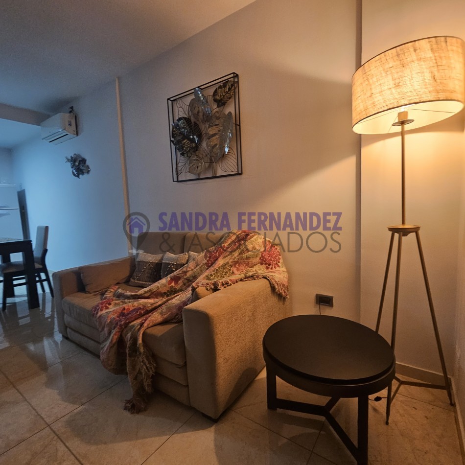 Neuquen. Venta. 1 dormitorio con cochera. Zona Policlinico de Neuquen