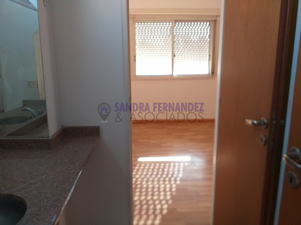 Neuquen. Alquiler. Departamento 2 dormitorios Zona Policlinico/Hospital Castro Rendon