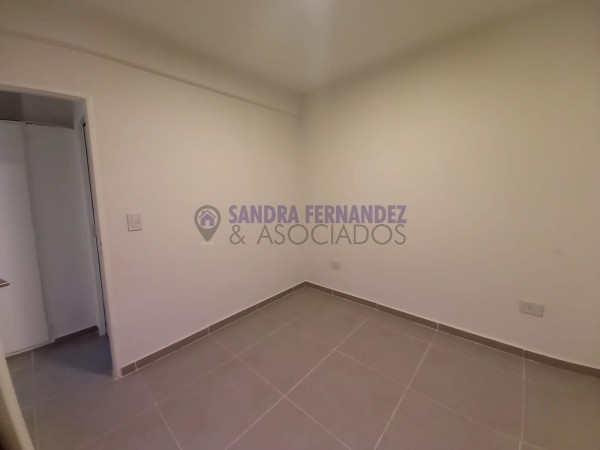 Neuquen. Venta Departamento en Complejo en  Planta Baja