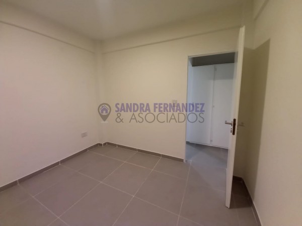 Neuquen. Venta Departamento en Complejo en  Planta Baja