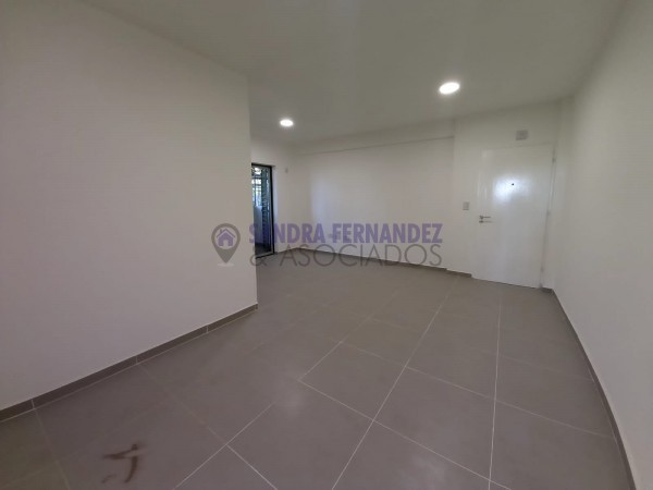 Neuquen. Venta Departamento en Complejo en  Planta Baja