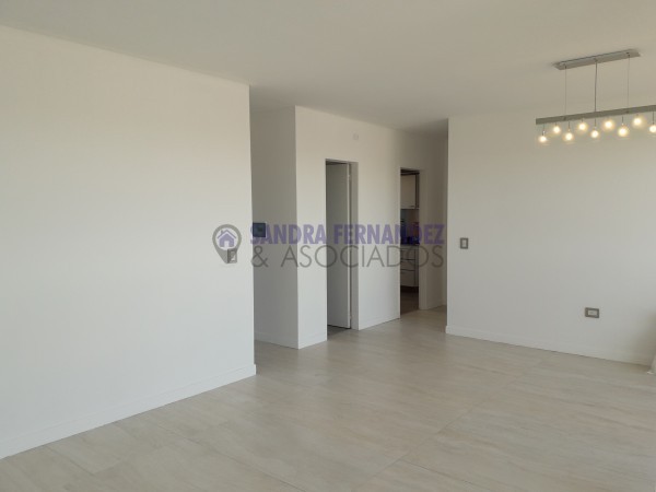 RIO NEGRO, CIPOLLETTI, VENTA. DEPARTAMENTO SEMIPISO TOTALMENTE REMODELADO 3 DORMITORIOS. COMPLEJO ATLAS DEL PARQUE