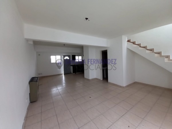 Neuquen. Alquiler. Duplex. 3dormitorios.Zona oeste de la ciudad . Barrio UTEDYC