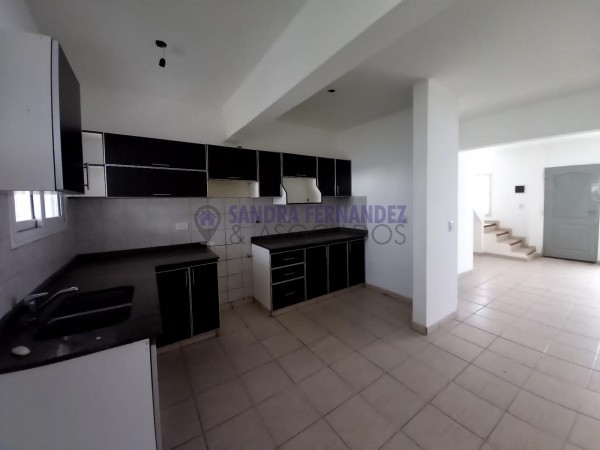 Neuquen. Alquiler. Duplex. 3dormitorios.Zona oeste de la ciudad . Barrio UTEDYC