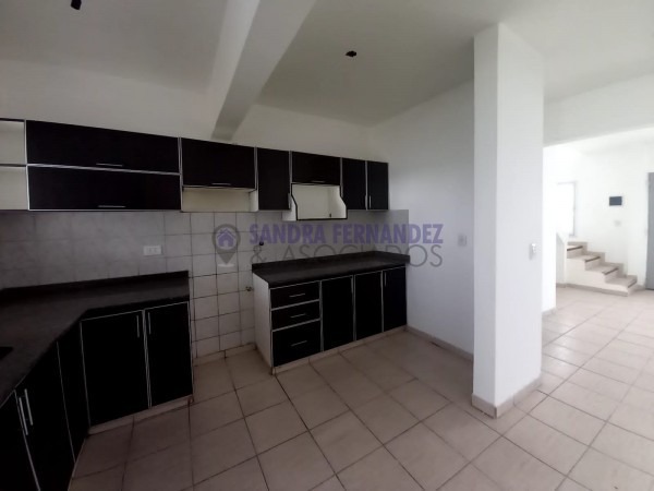 Neuquen. Alquiler. Duplex. 3dormitorios.Zona oeste de la ciudad . Barrio UTEDYC