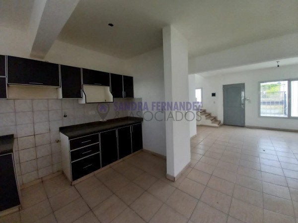 Neuquen. Alquiler. Duplex. 3dormitorios.Zona oeste de la ciudad . Barrio UTEDYC