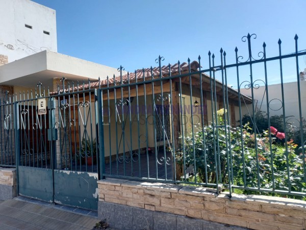 Neuquen. Alquiler. Casa 2 dormitorios María Auxiliadora