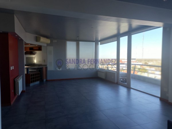 Neuquen. Alquiler. Piso. Santa Genoveva, 3 dormitorios en suite. 