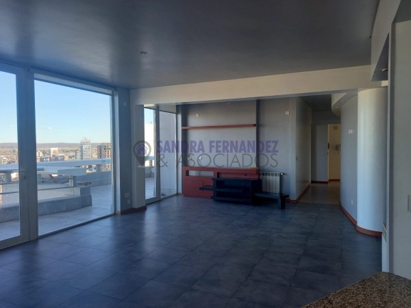 Neuquen. Alquiler. Piso. Santa Genoveva, 3 dormitorios en suite. 