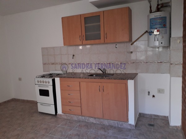 Neuquen. Alquiler - Venta. Departamento 1 dormitorio. Complejo