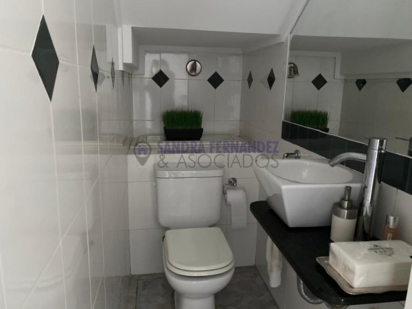 Neuquen. Alquiler Departamento en duplex 2 dormitorios San Martin 1600