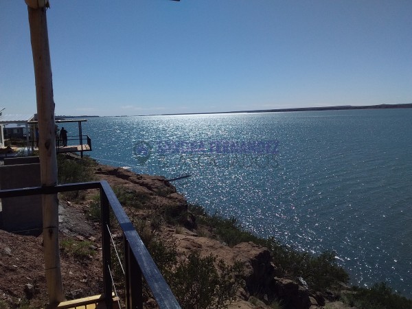 Neuquen. Alquiler Temporario. Casas 2 dormitorios. Zona Chocón Arroyito