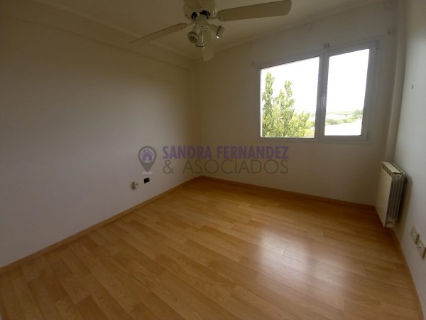 Neuquen. Alquiler. Barrio Cerrado Casa Club. 3 dormitorios (suite) NIVEL GERENCIAL